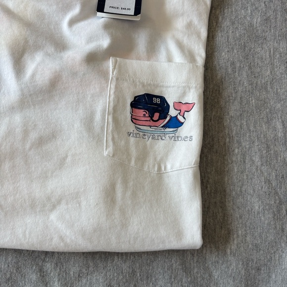 NWT! Vineyard Vines Hockey Classic White Long Sleeve Tee Size XS - Picture 4 of 5